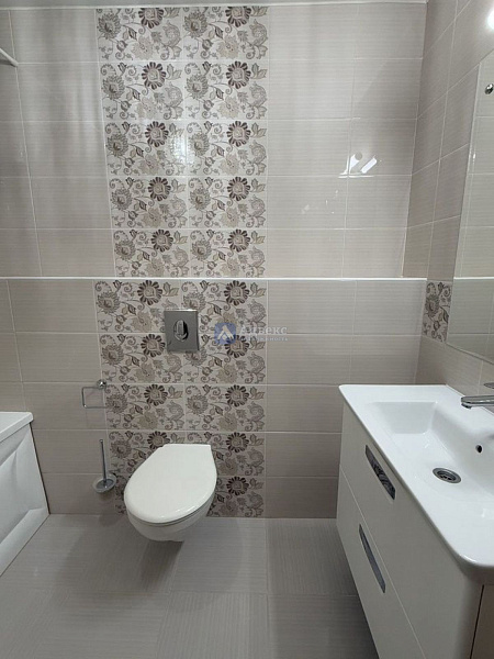 Квартира 3-комн., 72 м²