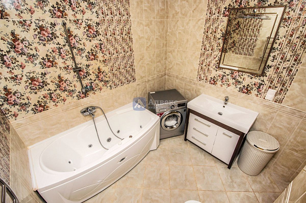 Квартира 3-комн., 129.4 м²