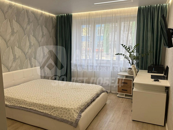 Квартира 3-комн., 87 м²