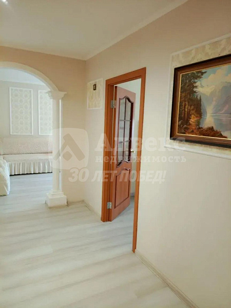 2-к квартира, 72 кв.м.