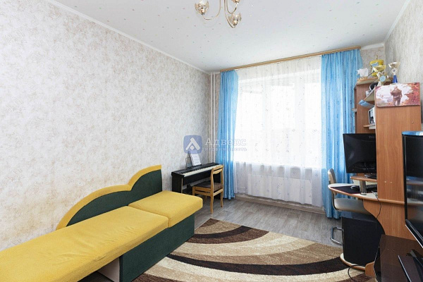 Квартира 3-комн., 77.3 м²