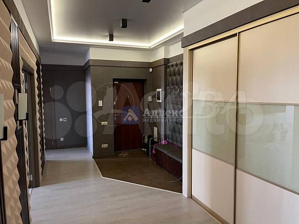 3-к квартира, 122 кв.м. 3-к квартира, 122 кв.м.