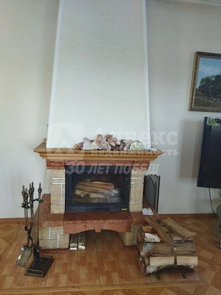 Коттедж 347.9 м²