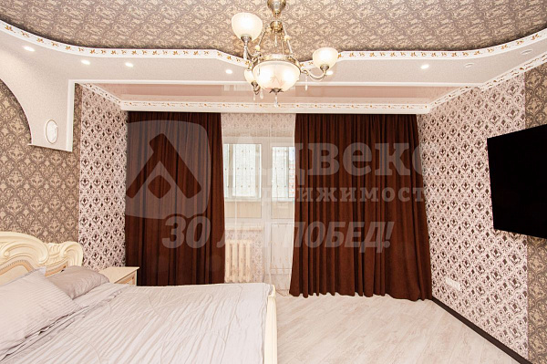 Квартира 2-комн., 80 м²