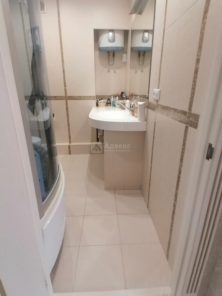 Квартира 3-комн., 145.1 м²