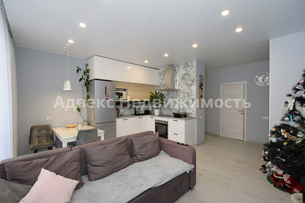 Квартира 2-комн., 64.8 м²