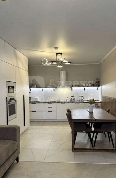 Квартира 3-комн., 85.9 м²