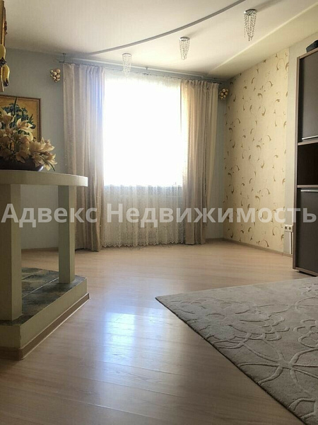 Квартира 3-комн., 110 м²