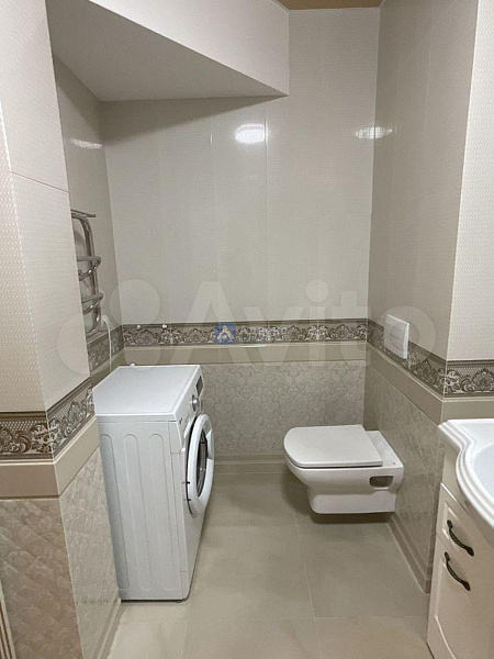 Квартира 2-комн., 76 м²