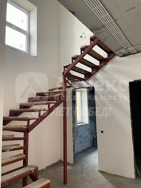 Коттедж 200 м²