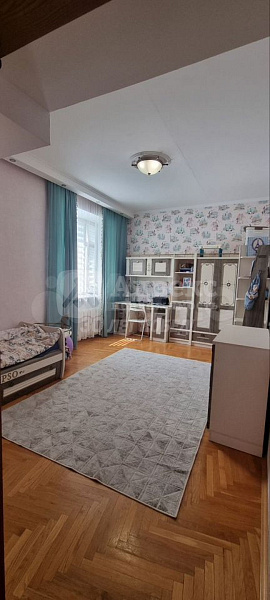 4-к квартира, 127 кв.м.