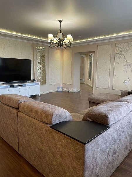 3-к квартира, 128 кв.м.