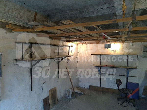 Гараж 17.9 м²