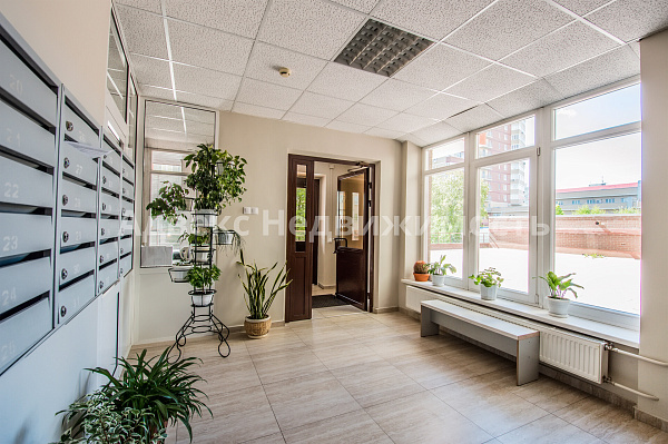 Квартира 2-комн., 92 м²