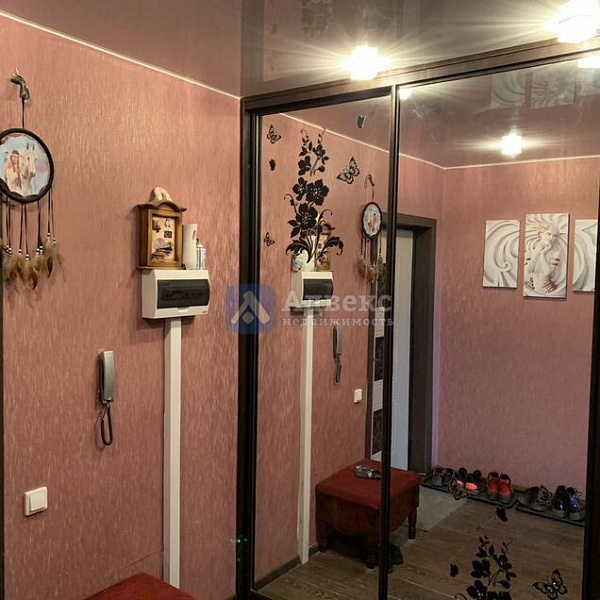 2-к квартира, 81 кв.м.