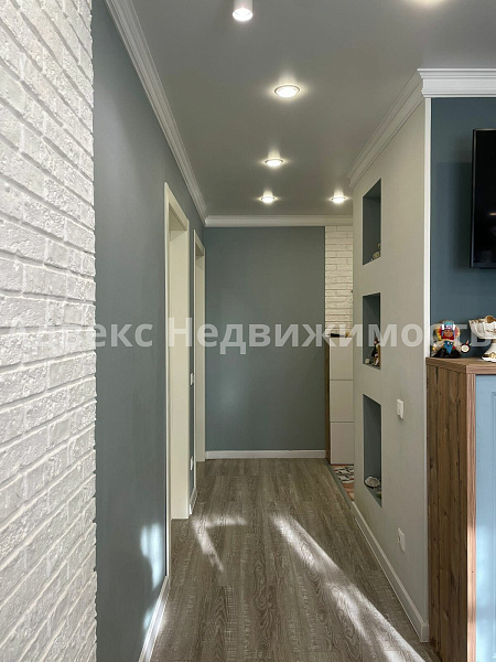 Квартира 3-комн., 90.1 м²