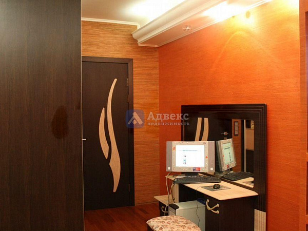 Квартира 3-комн., 100 м² Квартира 3-комн., 100 м²