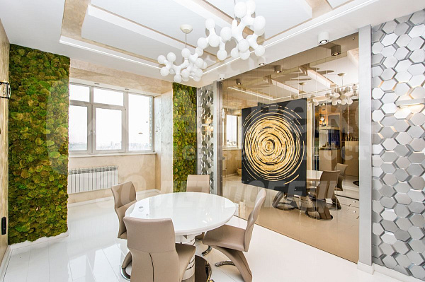 Квартира 3-комн., 119 м²