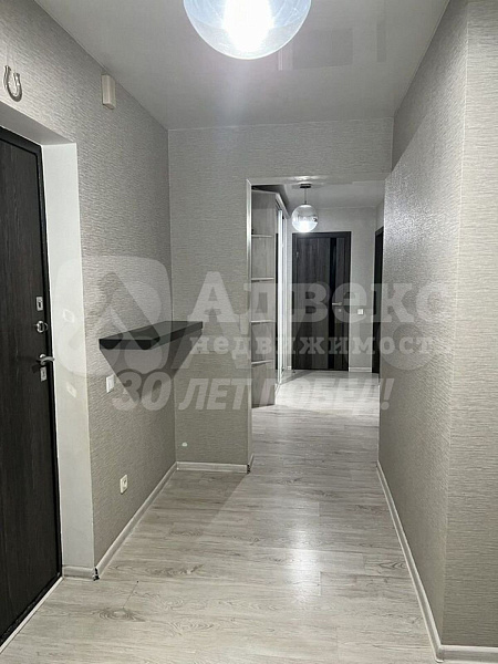 Квартира 3-комн., 76.3 м²