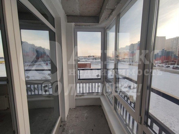 Квартира 3-комн., 63.8 м²