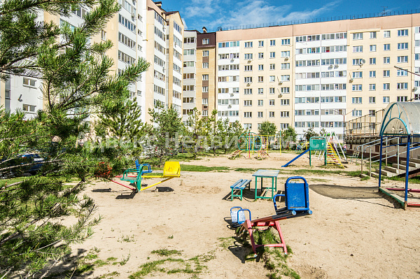 Квартира 3-комн., 108.5 м²