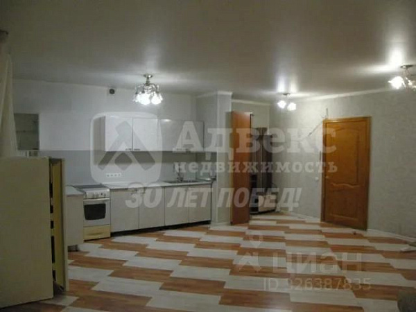 Квартира 2-комн., 77.7 м²