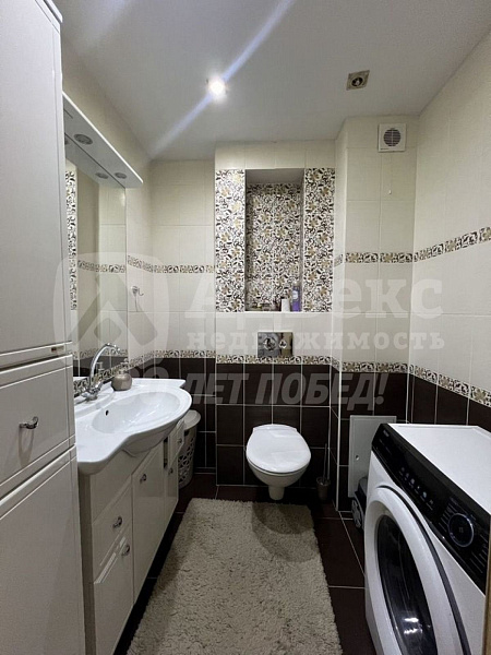 Квартира 3-комн., 89.9 м²