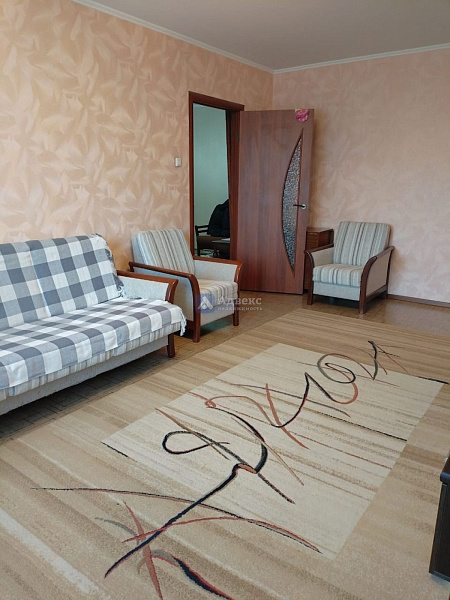 Квартира 4-комн., 105.7 м²