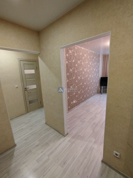 Квартира 1-комн., 37 м²