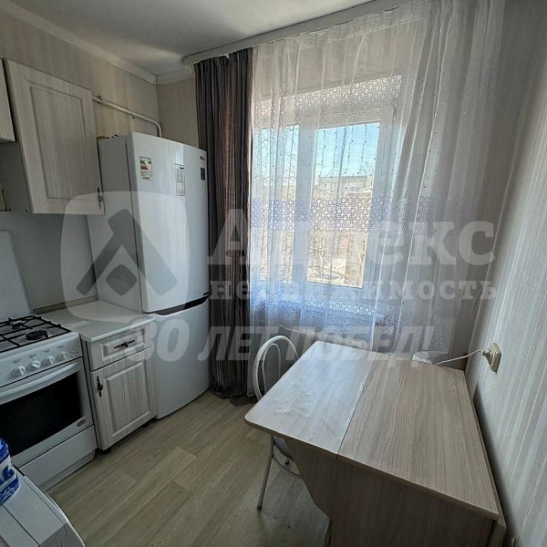 Квартира 3-комн., 57.3 м²