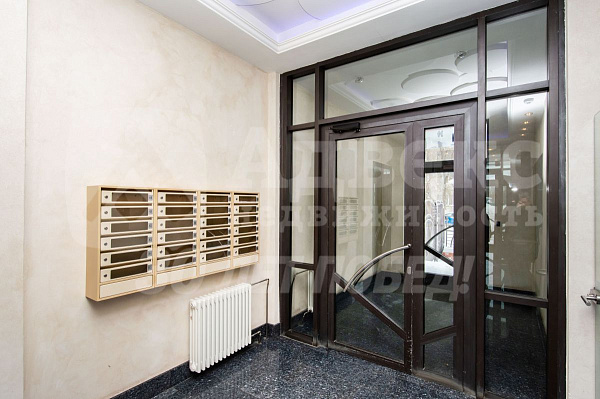 Квартира 4-комн., 156 м²