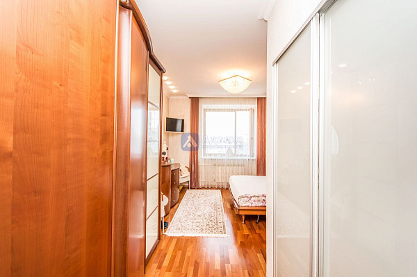Квартира 2-комн., 123.3 м² Квартира 2-комн., 123.3 м²
