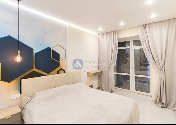 Квартира 3-комн., 83 м²