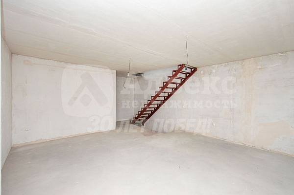 Квартира 2-комн., 129.7 м²