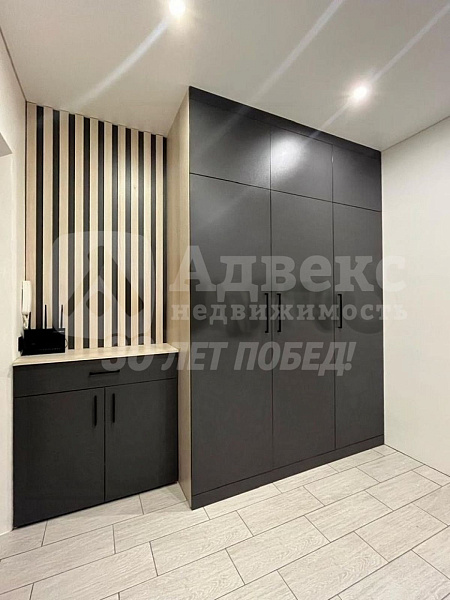Квартира 3-комн., 101.2 м²