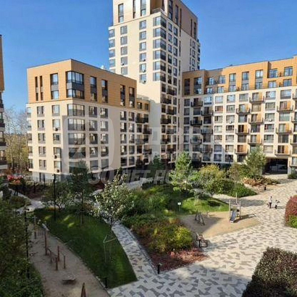 Квартира 3-комн., 63 м²