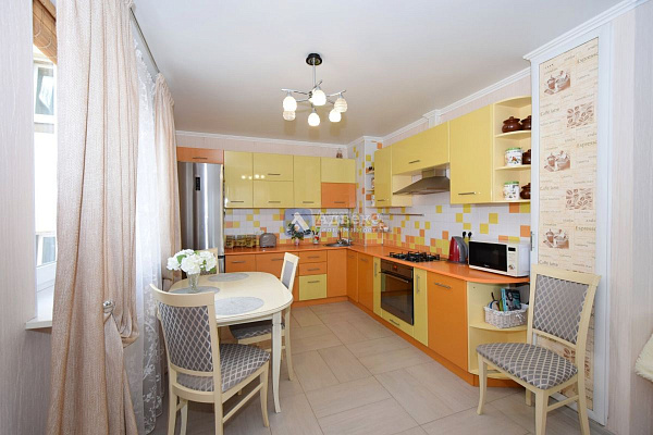 3-к квартира, 102 кв.м.