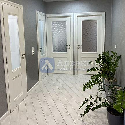 Квартира 3-комн., 84 м² Квартира 3-комн., 84 м²