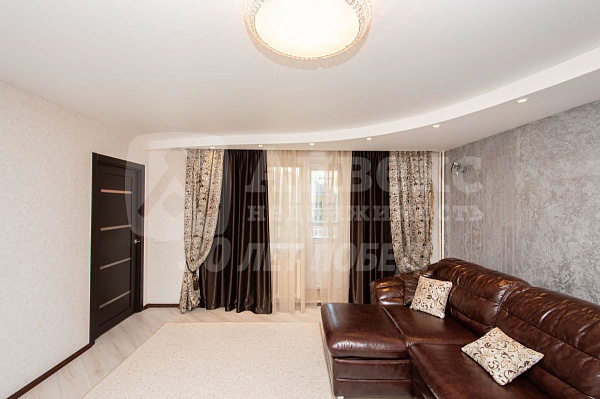 Квартира 2-комн., 93.4 м²