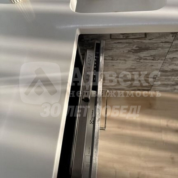 2-к квартира, 70 кв.м.