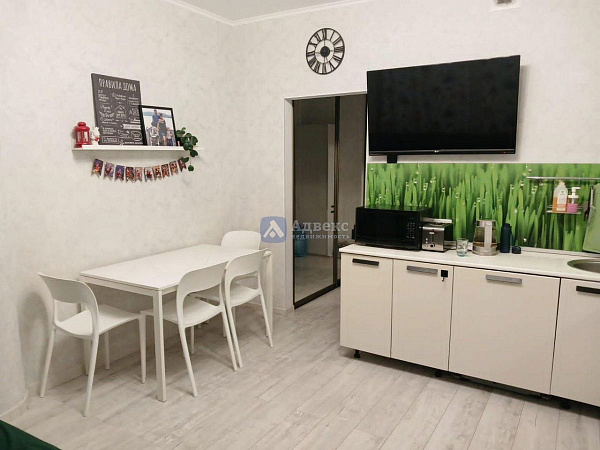 Квартира 2-комн., 80 м² Квартира 2-комн., 80 м²