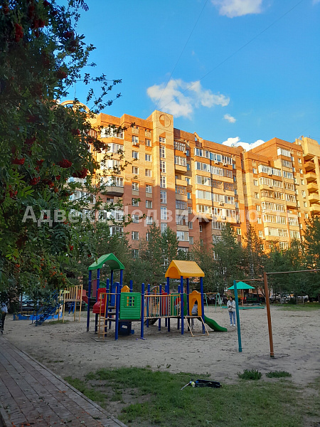 Квартира 2-комн., 65 м²