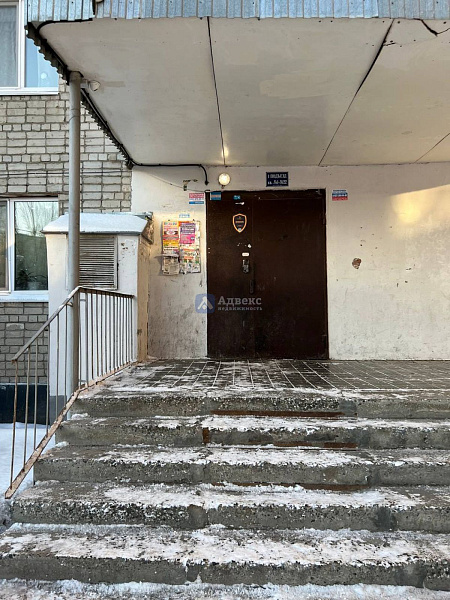 Квартира 3-комн., 43.7 м²