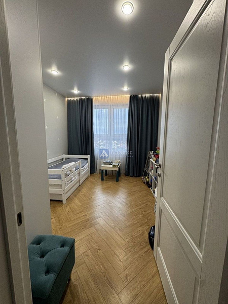 Квартира 4-комн., 83.7 м²