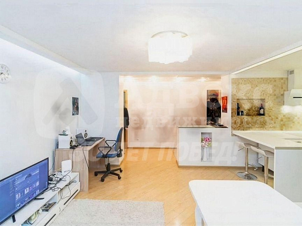 4-к квартира, 74 кв.м.