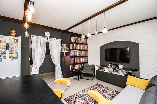 2-к квартира, 49 кв.м.