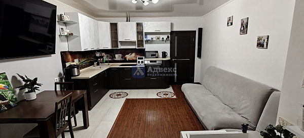 Квартира 2-комн., 72 м²