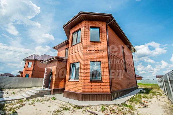Коттедж 160 м²