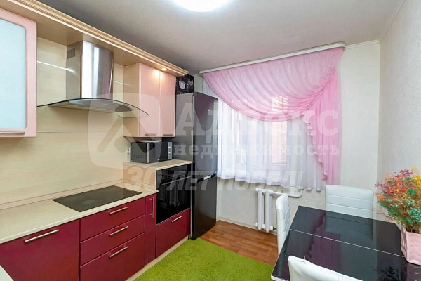 3-к квартира, 60 кв.м.