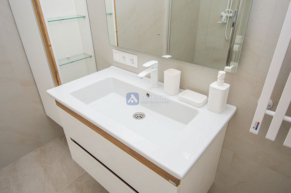 Коттедж 410 м²